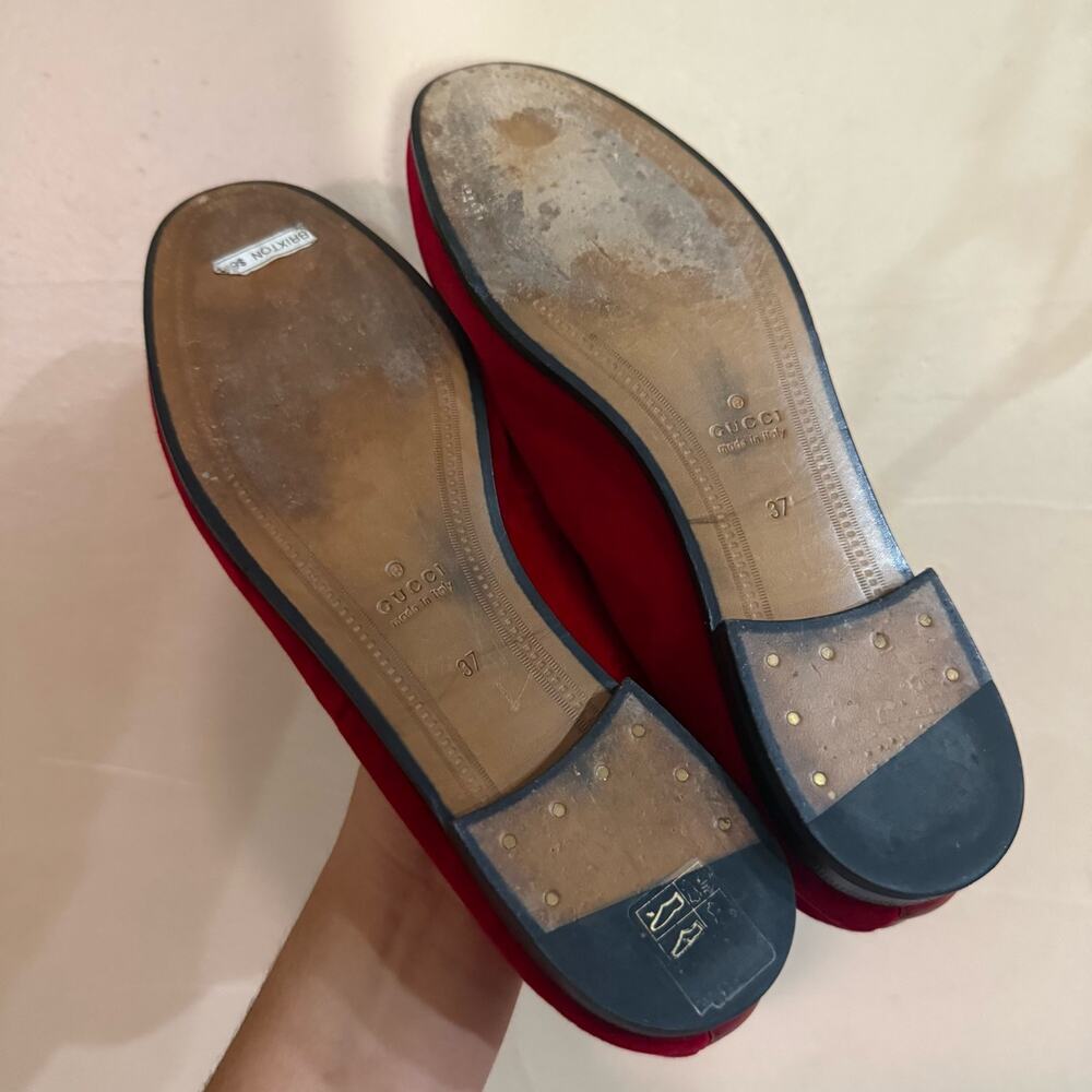 Gucci 1953 Velvet Red Jordan Loafers Suede Gold Horsebit sz 37 - Picture 5 of 10